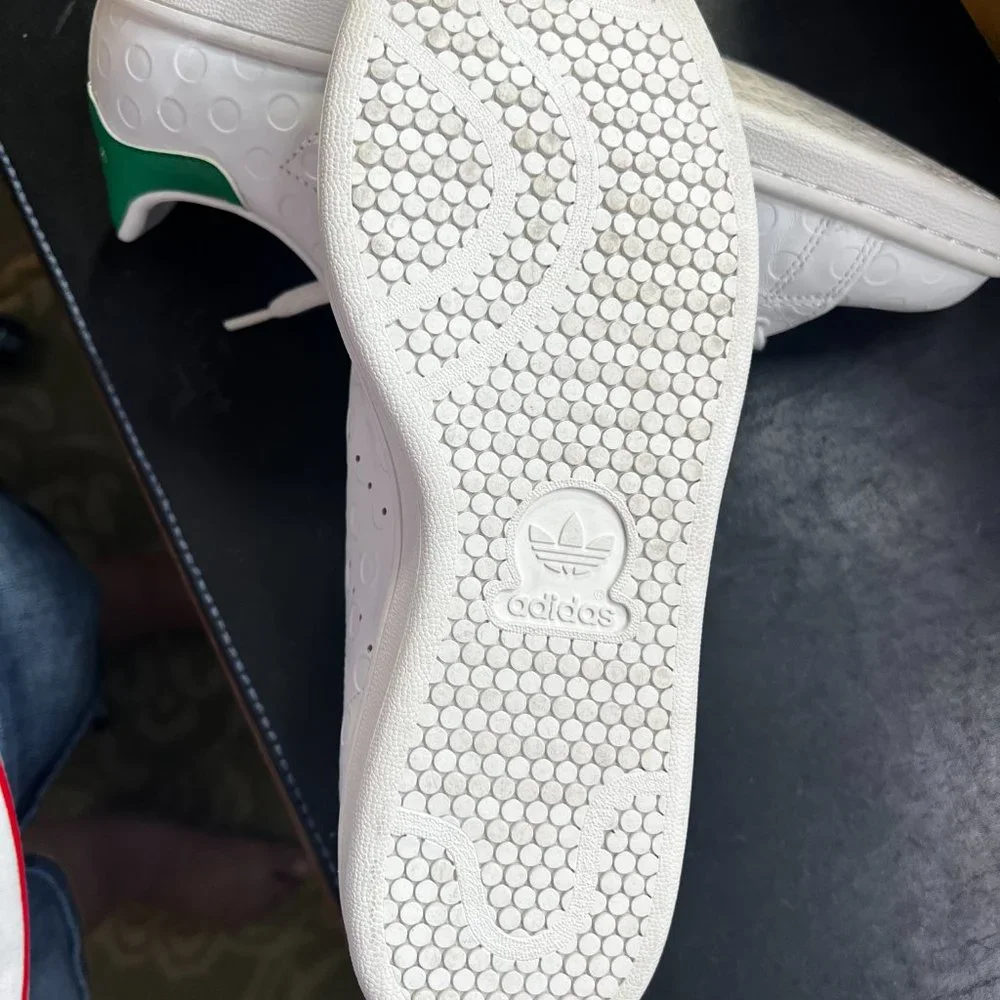 Adidas Stan Smith Green & White Embossed Polka Dot Sneakers - Picture 13 of 13